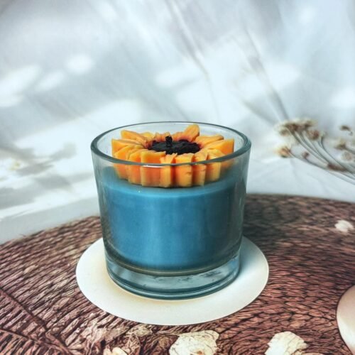 Jar candle with sunflower