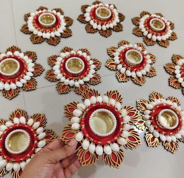 Divine Glow Candle Holder